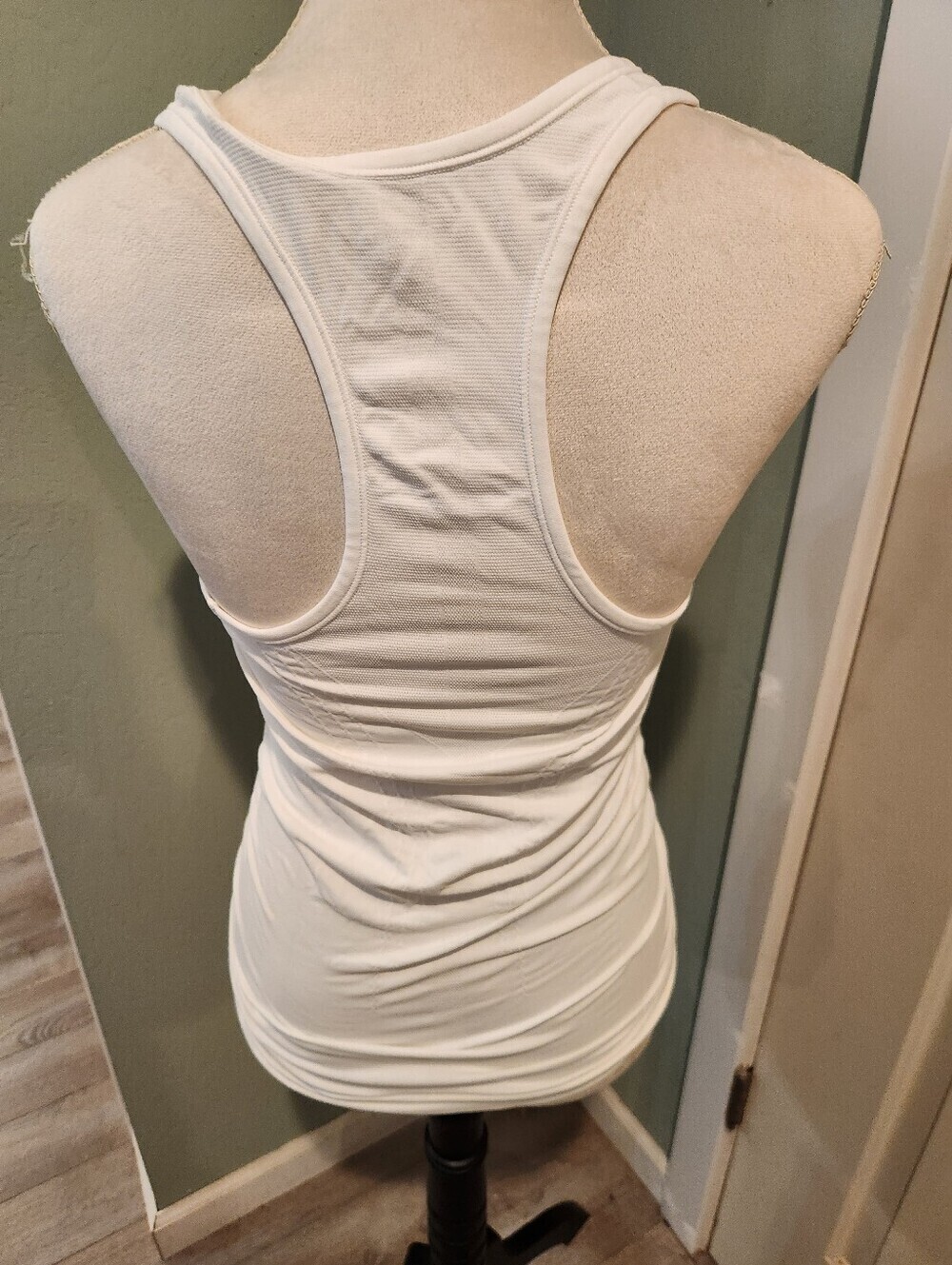 New Athleta Tank Top - Picture 2 of 6